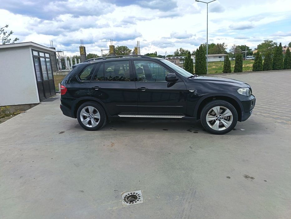 BMW X5 .fab.2009.motor 235CP