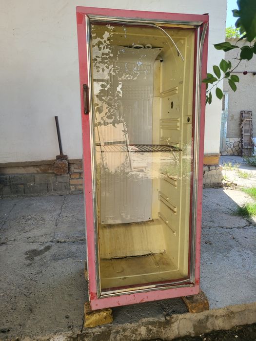 витрина холодильник