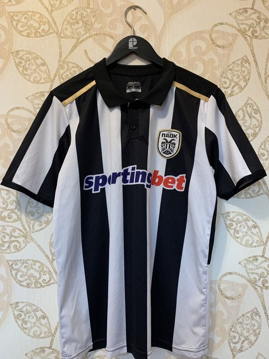 Футболни тениски