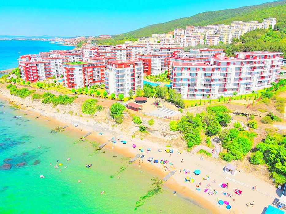 Продава се Двустаен апартамент в Свети Влас - 75 кв.м за 891 €/кв.м - Снимка #18