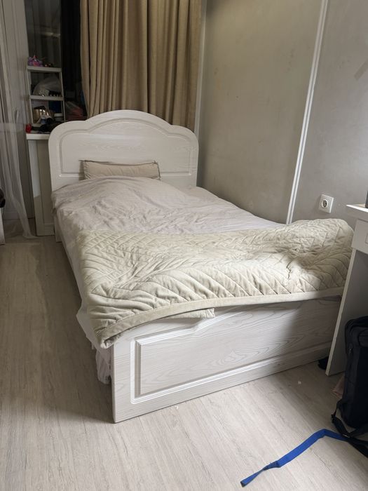 Кровать спальня 1,5