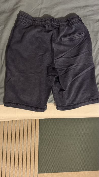 Pantaloni scurti Blend