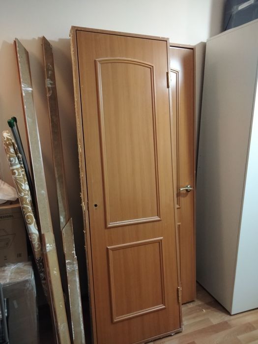 Отдам  межкомнатные двери б/у