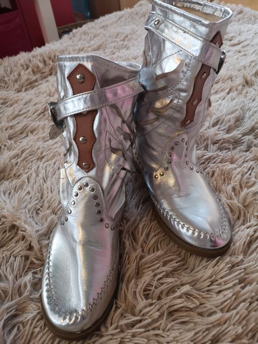 Есенни дамски екстравагантни ботуши