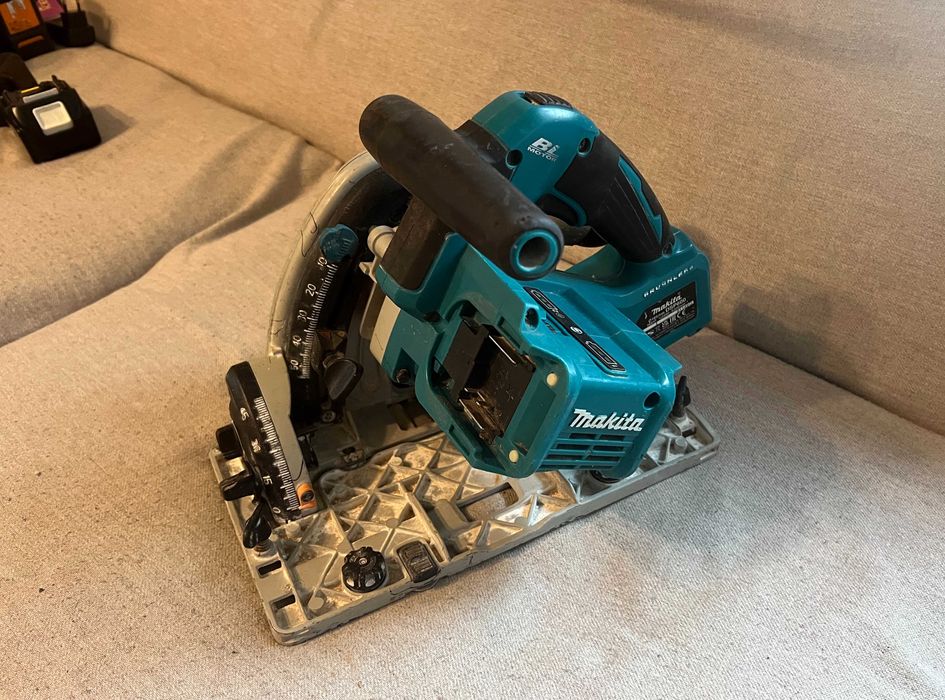Fierastrau circular Makita DSP600 36V Brushless doar corp