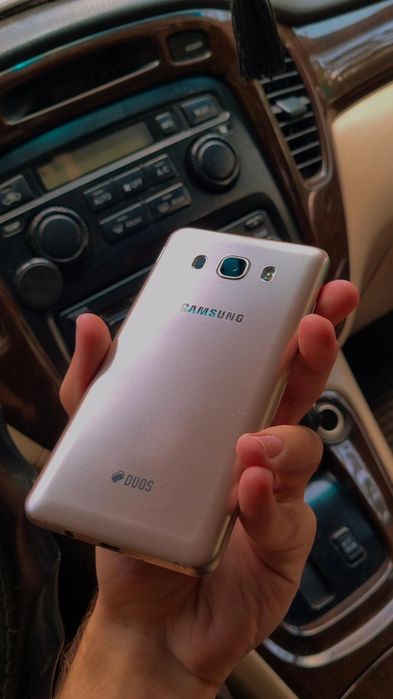 Samsung Galaxy J5 2016
