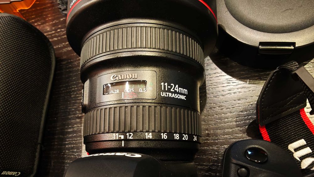 Canon EF 11-24mm f/4L USM – Неразличим от нов