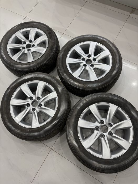 Титанки тайота R16