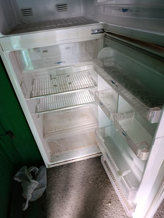 Продам холодильник самсунг