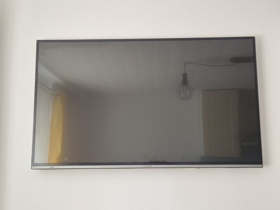 Televizor Grundig smart 49" 4K Ultra HD