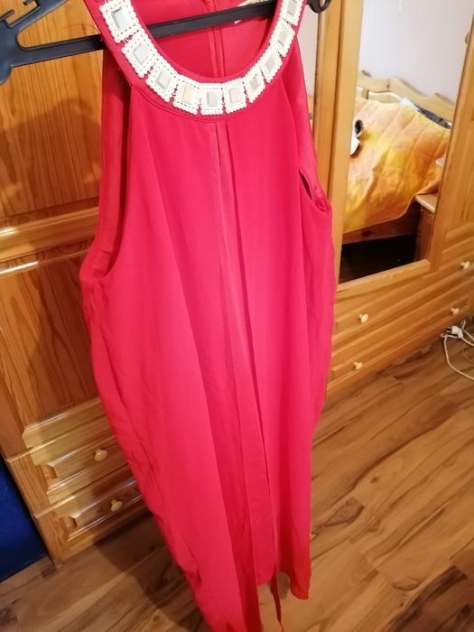 Червена рокля М-L
