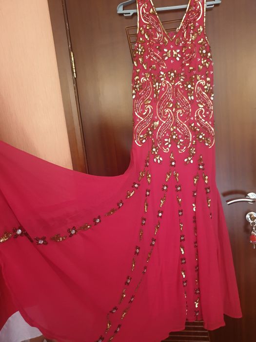 Вечерние платья (срочно продам)