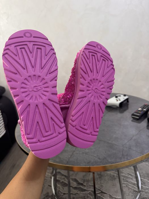 UGG Classic Mini Chunky Sequin.