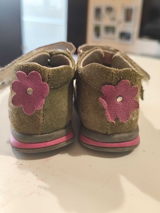 Детски обувки за момичета