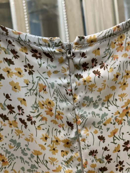 Женское платье из шёлка