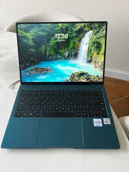 Лаптоп Huawei MateBook X Pro Touchscreen FullView метален корпус