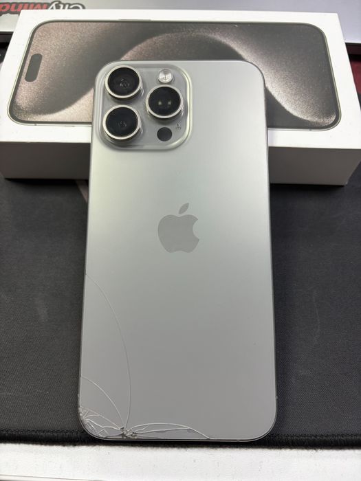 Iphone 15 pro max EAC
