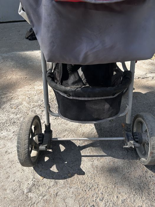 Коляска детская прогулочная