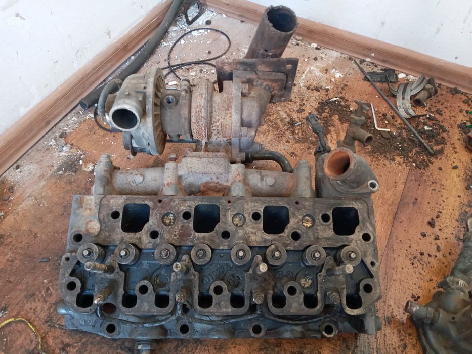 Запчасти на Мини погрузчик КАТ.