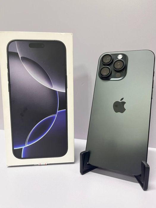 Apple iPhone 16 pro max, черный, 1TB, 93% / СА474623