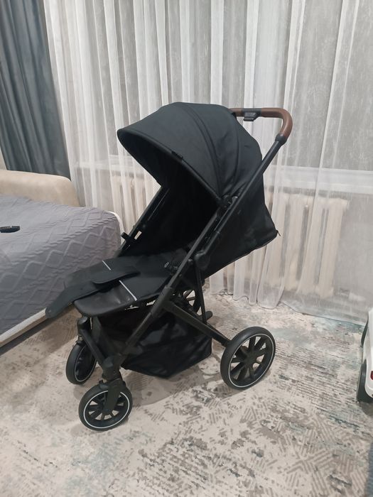 Продам детскую коляску