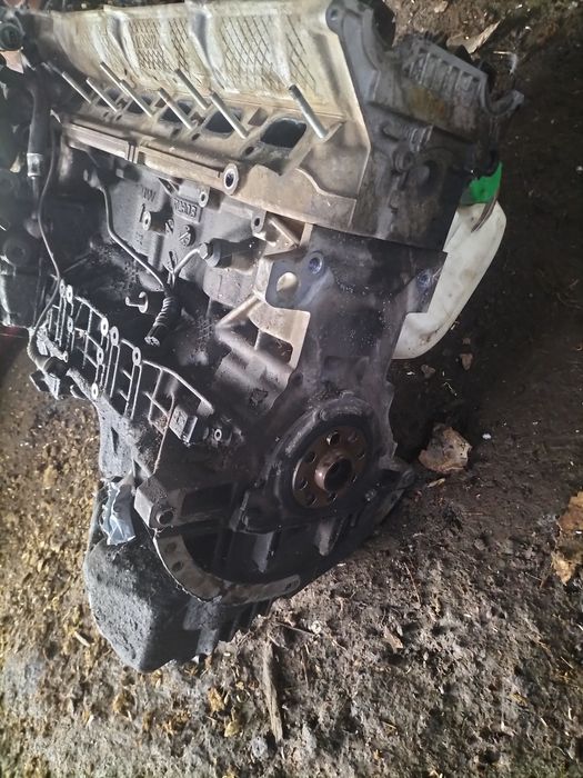 Продам двигатель м 54 2.5