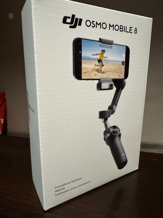 DJI Osmo Mobile 8