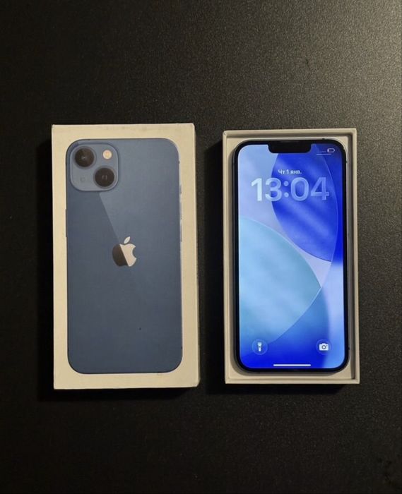 iPhone 13 128Gb с гарантией