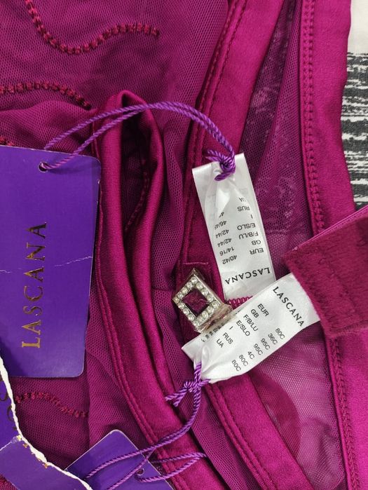 Продам одежду б/у в хорошем состоянии