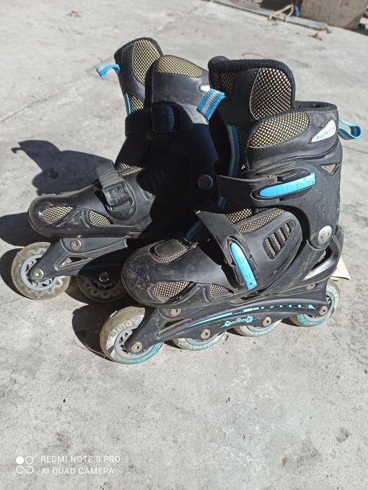 Продам роликовые коньки