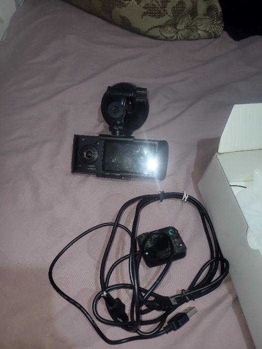 Продам видеорегистратор продам