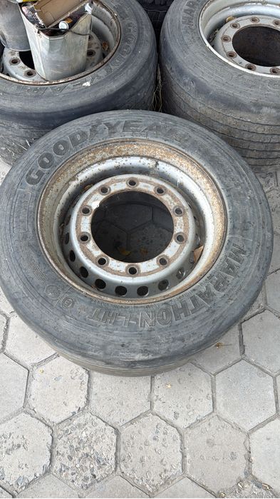 Продам балоны на фуру