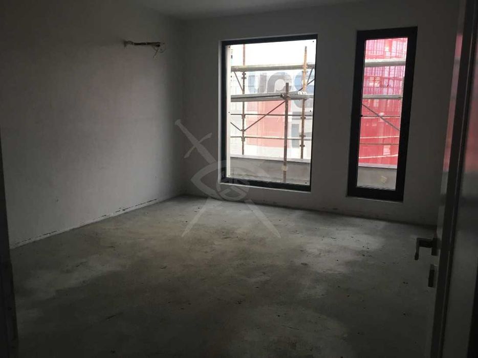 Продава се Тристаен апартамент в Пловдив, Тракия - 103 кв.м за 1500 €/кв.м - Снимка #3