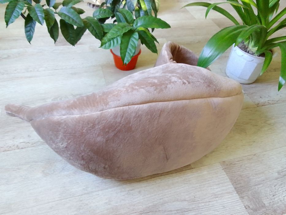 Лежанка для кошки