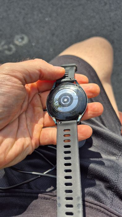 Galaxy watch 4 44mm + incarcator