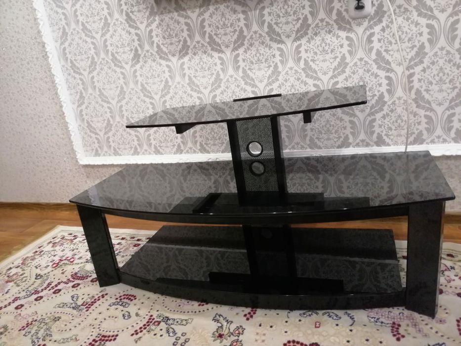 Подставка под телевизор