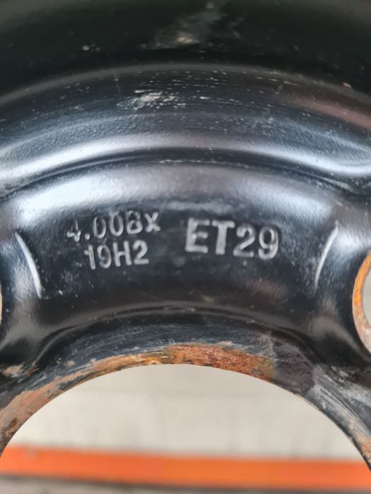 Оригинална резервна гума патерица за АУДИ AUDI 19 цола