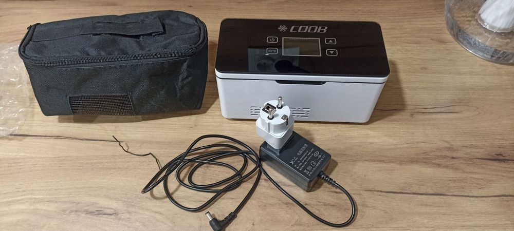 Преносим хладилник за инсулин/лекарства