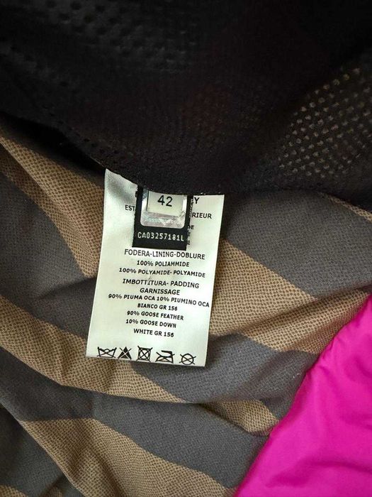 Продам куртку Fendi размер 42-44