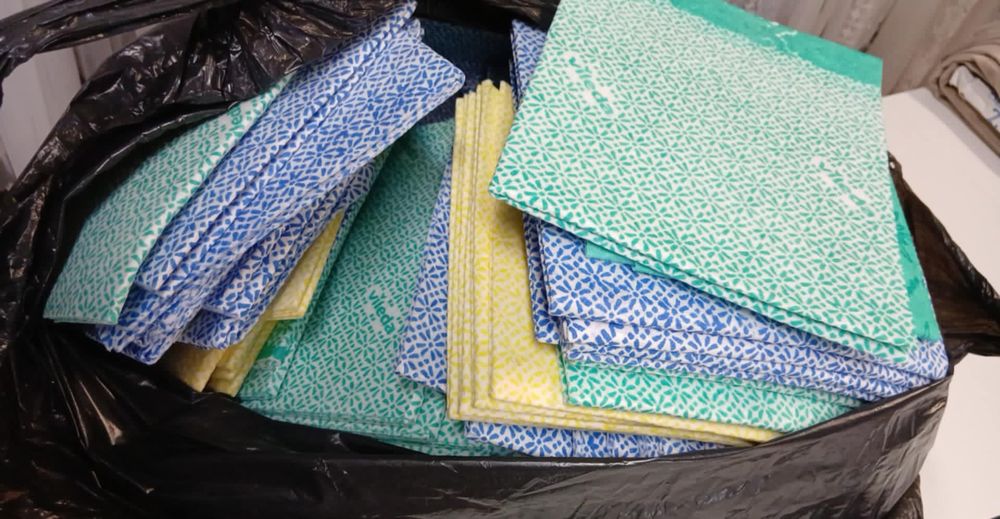 Laveta profesionala VILEDA de șters geamuri