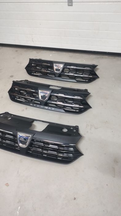 Grila bara fata Logan 3 , jogger, Sandero stepway 3 2021,2022
