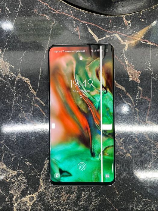 Продам Samsung s10