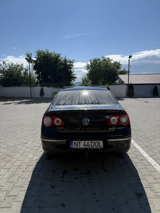 VOLKSWAGEN Passat 2010 — imagine 5