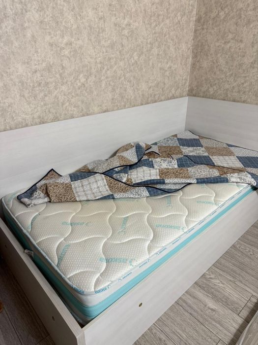 Продам кровать в отличном состоянии