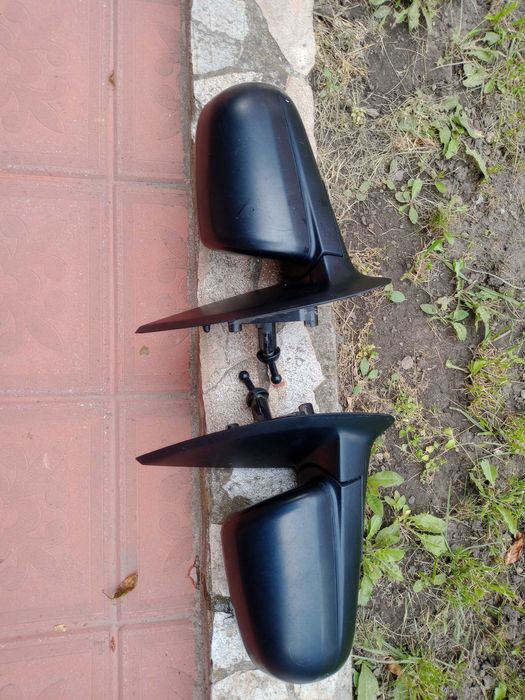 Chevrolet aveo 1.4/1.2 2007година , части.Огледала,стопове, бобина.