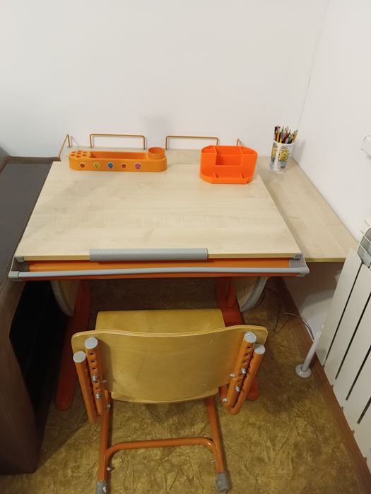 Парта школьная на вырост со стулом