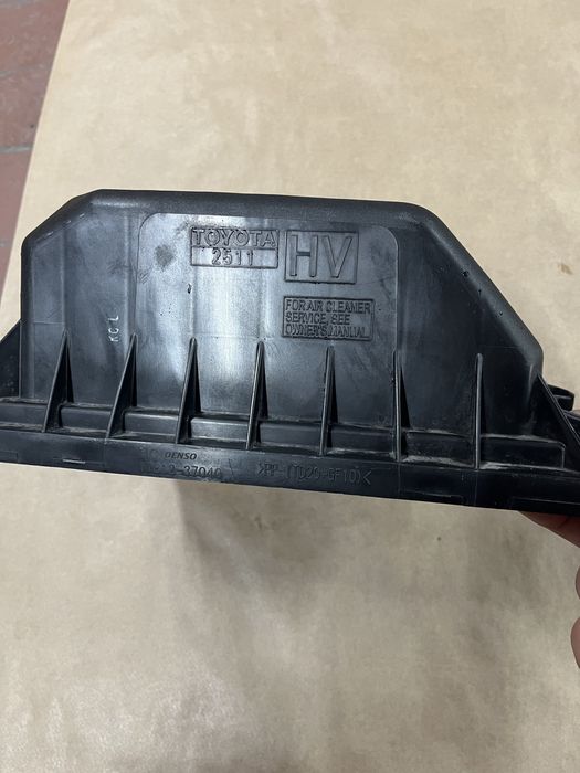 Capac filtru aer Toyota Camry 2023-2026