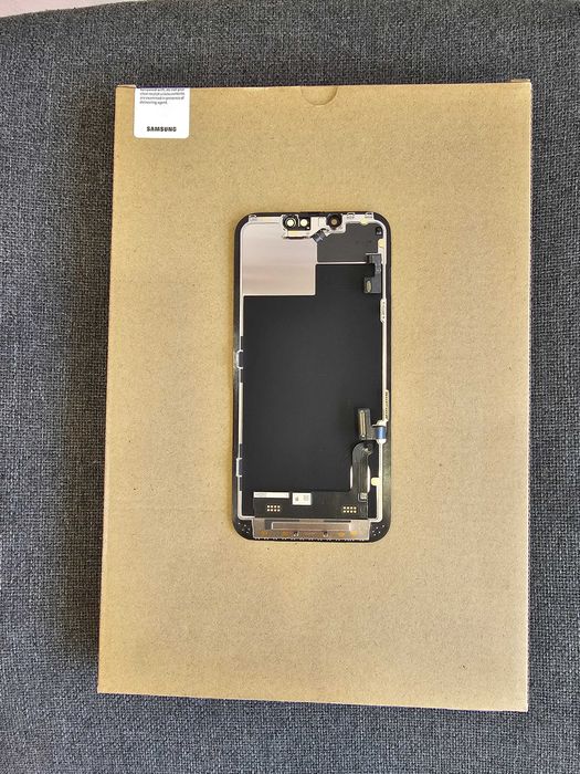 LCD iPhone 13 original  SH
