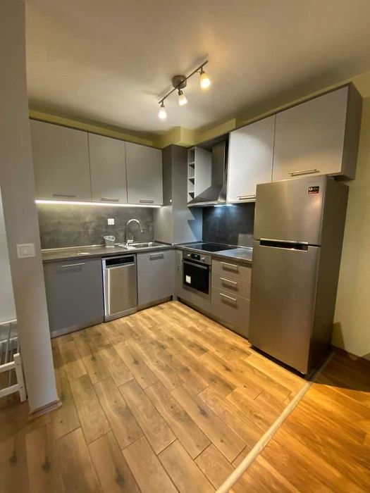 Дава се под наем Двустаен апартамент в София, Дружба 2 - 70 кв.м за 739.5 € - Снимка #2