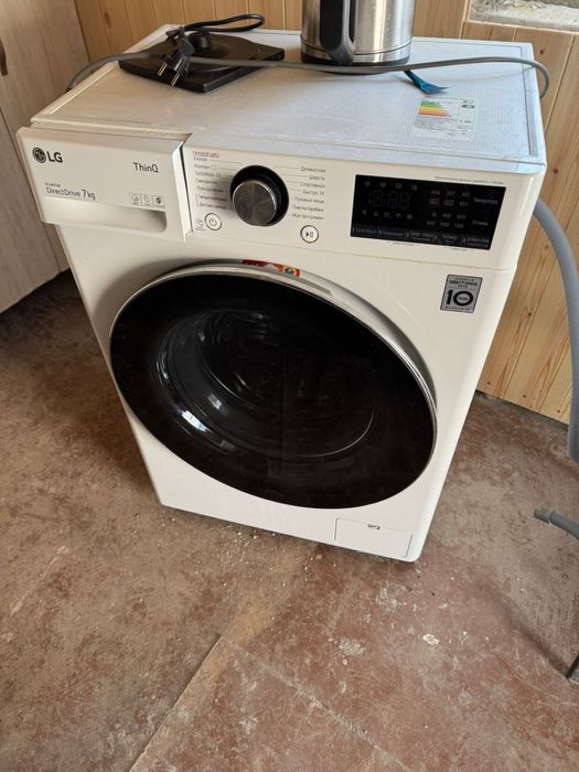 Продам стиральную машину